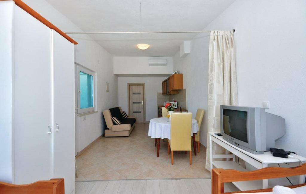 Studio Apartman Подстрана Екстер'єр фото